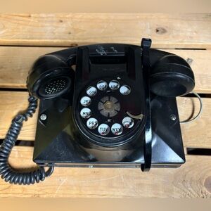 Antique vintage Bakelite rotary phone Northern Electric